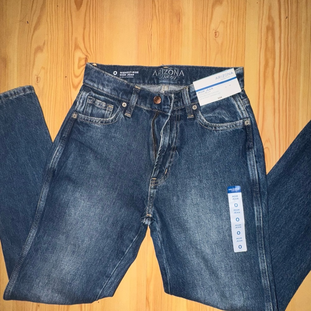 NWT Arizona Mom Jeans